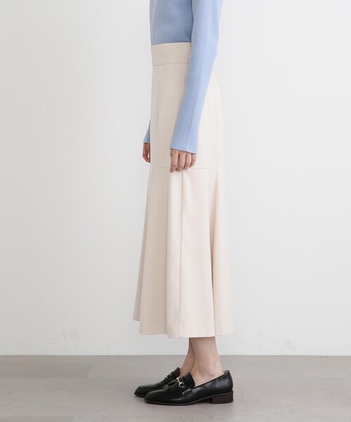 N.（N. Natural Beauty Basic）（エヌエヌナチュラルビューティーベーシック）の「◆切替マーメイドスカート（スカート・レディース・イエロー/オフホワイト/グレイッシュベージュ・MEDIUM）」の19枚目の写真