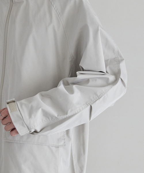 CTHY（シティ）の「2wayテックエステルハイネックブルゾン（ブルゾン・メンズ・ライトグレー/ブラック・XL/S/M/L）」の10枚目の写真