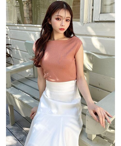 RESEXXY(リゼクシー)の「アシンメトリーボートネックニットトップス(ニット/セーター・レディース・オレンジ/ブルー/ブラック・FREE)」の5枚目の写真