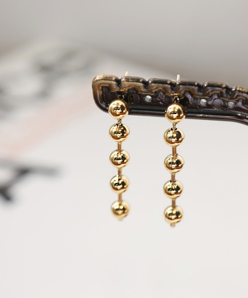 BAYFLOW(ベイフロー)の「ステンレス5粒ピアス(ピアス(両耳用)・レディース・イエロー/ライトグレー・FREE)」の2枚目の写真