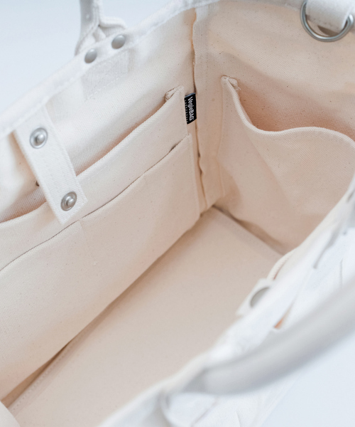 VegieBAG(ベジバッグ)の「【VegieBAG/ベジバッグ】SQUARE / キャンバストートバッグ(トートバッグ・レディース・アイボリー/ブラック・フリー)」の7枚目の写真