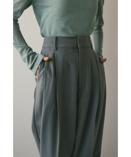 STYLEMIXER(スタイルミキサー)の「ベーシックツータックパンツ(スラックス・レディース・ミント/ネイビー/ライトグレー/アイボリー・X-SMALL/SMALL/MEDIUM)」の20枚目の写真