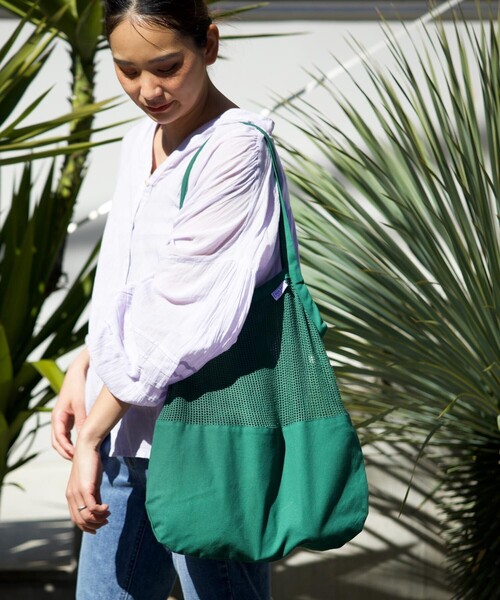 DULTON（ダルトン）の「DULTON/ダルトン COTTON HALF MESH BAG L / コットン ハーフ メッシュ バッグ L（トートバッグ・レディース・イエロー/グリーン/ナチュラル/グレー・ONE SIZE）」の7枚目の写真
