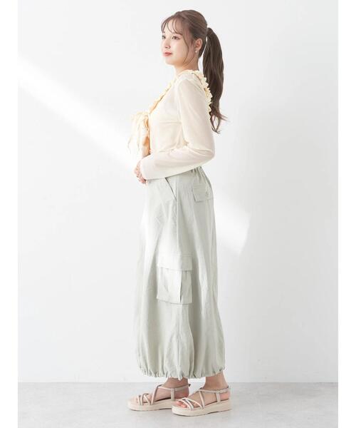 earth music&ecology(アースミュージックアンドエコロジー)の「シアーカットプルオーバー(Tシャツ/カットソー・レディース・イエロー/オフホワイト/グレイッシュブルー・FREE)」の17枚目の写真