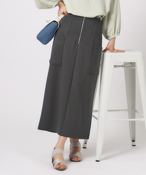 DRESKIP(ドレスキップ)の「◆【M-LL/ストレッチ】腰回りすっきり見えのこだわりシルエット フロントZIP ナロースカート(スカート・レディース・ブラック/カーキ/チャコールグレー・02/03/04)」の3枚目の写真