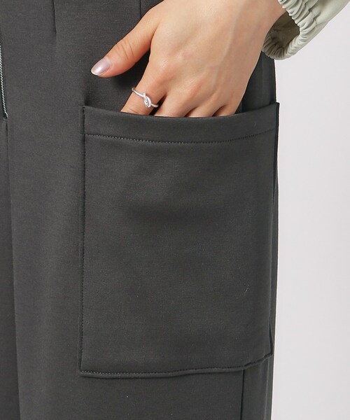 DRESKIP(ドレスキップ)の「◆【M-LL/ストレッチ】腰回りすっきり見えのこだわりシルエット フロントZIP ナロースカート(スカート・レディース・ブラック/カーキ/チャコールグレー・02/03/04)」の6枚目の写真