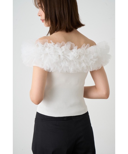 SNIDEL(スナイデル)の「ボリュームチュールドッキングニットプルオーバー(ニット/セーター・レディース・ダークブルー/ピンクベージュ/ブラック/ホワイト・FREE)」の10枚目の写真