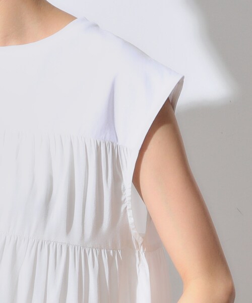 OPAQUE.CLIP(オペークドットクリップ)の「◆ティアードドッキングフレンチスリーブトップス【洗濯機洗い可】(Tシャツ/カットソー・レディース・ホワイト/ブラック/ライトグリーン・36/38/40/42)」の9枚目の写真