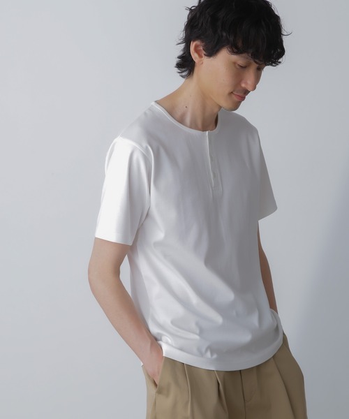 NANO universe(ナノユニバース)の「WEB限定/アンチスメル ヘンリーネックTシャツ 半袖(Tシャツ/カットソー・メンズ・ブラック/ブルーグレー/ホワイト/グレー系その他4・L/M/S/XL)」の6枚目の写真