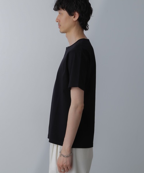 NANO universe(ナノユニバース)の「WEB限定/アンチスメル ヘンリーネックTシャツ 半袖(Tシャツ/カットソー・メンズ・ブラック/ブルーグレー/ホワイト/グレー系その他4・L/M/S/XL)」の21枚目の写真