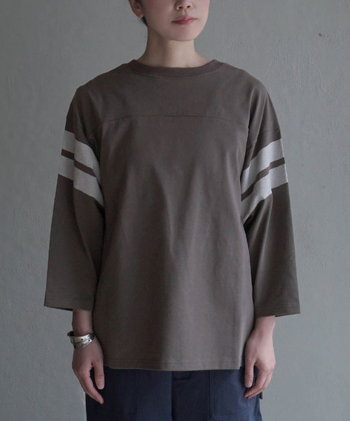 apartment department(アパートメントデパートメント)の「フットボールTシャツ(Tシャツ/カットソー・レディース・アイボリー/グレイッシュブルー/チャコール・M)」の10枚目の写真