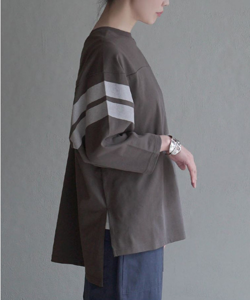 apartment department(アパートメントデパートメント)の「フットボールTシャツ(Tシャツ/カットソー・レディース・アイボリー/グレイッシュブルー/チャコール・M)」の11枚目の写真