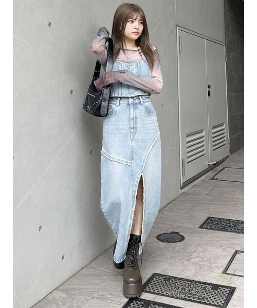 MURUA(ムルーア)の「【SET UP対応】フリンジデニムビスチェ(シャツ/ブラウス・レディース・ブラック/ライトブルー・FREE)」の22枚目の写真