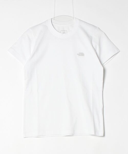 THE NORTH FACE(ザノースフェイス)の「ザ ノース フェイス THE NORTH FACE S/S Small Logo Tee_ショートスリーブスモールロゴティー(Tシャツ/カットソー・レディース・ブラック/ブルー/ホワイト・S/M/L/XL)」の2枚目の写真
