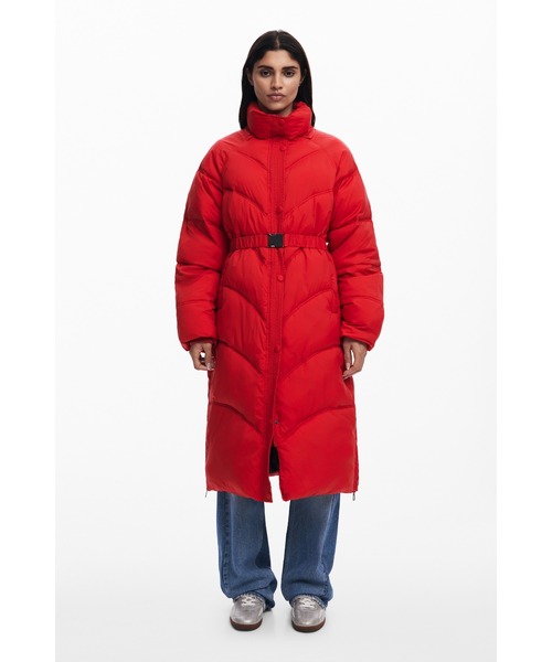 Desigual（デシグアル）の「COPENHAGUE パッド入りロングオーバーコート（ダウンジャケット/コート・レディース・ブラック/レッド・L/M/S/XS/XL）」の2枚目の写真