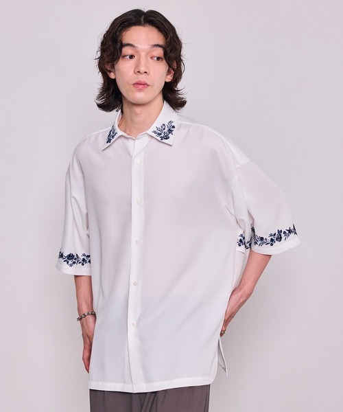 JUNRED（ジュンレッド）の「ヨークフラワーエンブロイダリーS/S