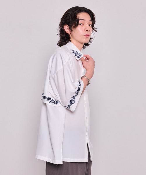 JUNRED(ジュンレッド)の「ヨークフラワーエンブロイダリーS/Sシャツ(シャツ/ブラウス・メンズ・ホワイト/ブラック・L/M/S)」の21枚目の写真