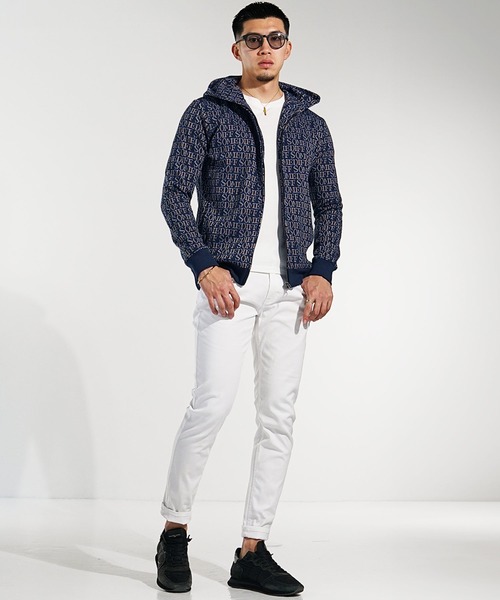 SOMEDIFF（サムディフ）の「【SOMEDIFF】総柄ジャガードフルジップパーカー メンズ（パーカー・メンズ・ホワイト/ネイビー・M/L/XL）」の8枚目の写真