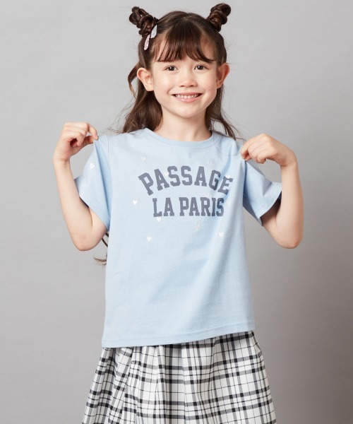 a.v.v（アーヴェヴェ）の「【接触冷感/ジメジメ対策/毛玉になりにくい/安心の綿100％/イージーケア】[140-150]ハート刺繍＆ロゴプリントゆるTシャツ（Tシャツ/カットソー・キッズ・ホワイト/チャコールグレー/ダークインディゴブルー・140/150）」の15枚目の写真