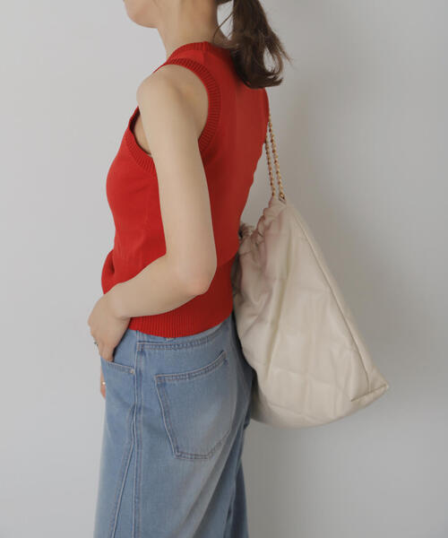 FREE'S MART（フリーズマート）の「◆Uネックノースリーブニット（ニット/セーター・レディース・ホワイト/レッド/グレー・FREE）」の11枚目の写真