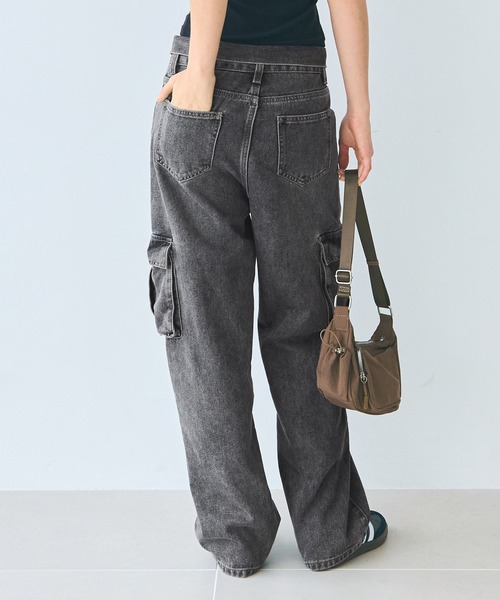 coca（coca）（コカ）の「ウエスト折り返しカーゴワイドデニム（デニムパンツ・レディース・ブルー/ブラック・S/M/L）」の12枚目の写真