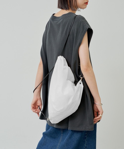 WHIMSIC（ウィムジック）の「【UNISEX】ナイロンナップサック（バックパック/リュック・メンズ・ホワイト/ブルー/オレンジ・ONESIZE）」の5枚目の写真