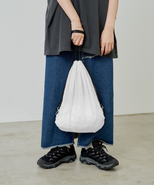 WHIMSIC（ウィムジック）の「【UNISEX】ナイロンナップサック（バックパック/リュック・メンズ・ホワイト/ブルー/オレンジ・ONESIZE）」の6枚目の写真