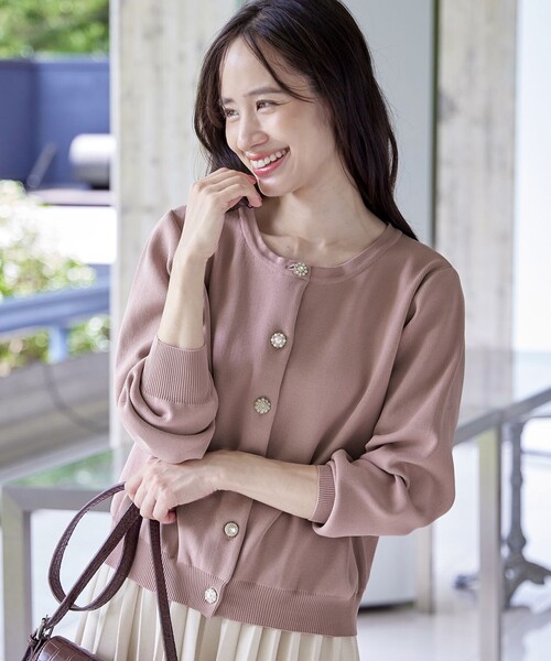 Tiaclasse(ティアクラッセ)の「中空糸ビジューボタンカーディガン(カーディガン/ボレロ・レディース・ピンク/ボルドー/アイボリー/ブラック・M/L)」の3枚目の写真