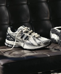 NEW BALANCE/ニューバランス】M2002RIA（スニーカー）｜New Balance