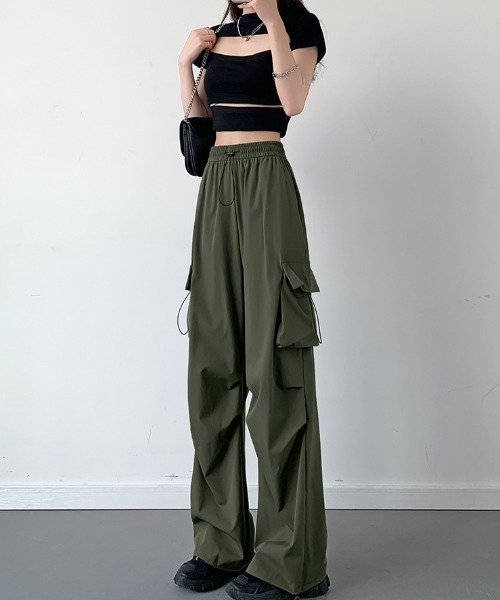 B'day(ビーデイ)の「【 B'day / ビーデー 】レディース メンズライクルーズカーゴパンツ(カーゴパンツ・レディース・ブラック/カーキ/ホワイト/ピンク・SMALL/MEDIUM)」の7枚目の写真