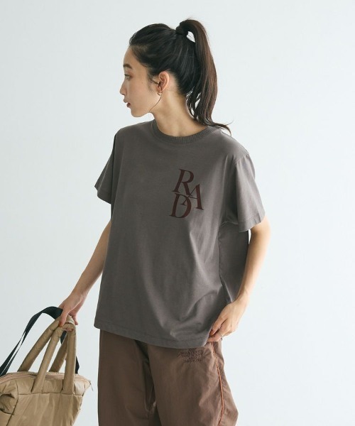 CRAFT STANDARD BOUTIQUE(クラフトスタンダードブティック)の「アソートロゴプリント半袖プルオーバー(Tシャツ/カットソー・レディース・ホワイト/ゴールド/シルバー/チャコールグレー/ブラック・FREE)」の7枚目の写真