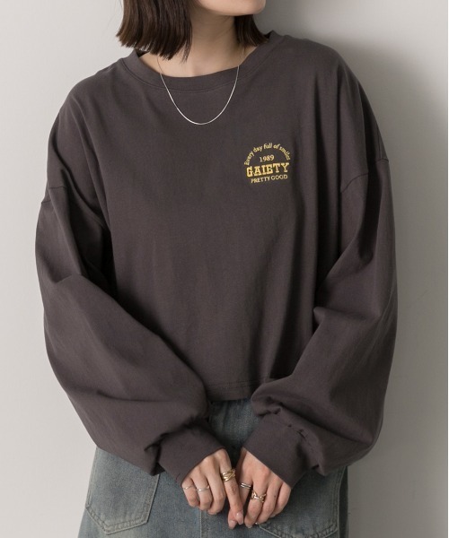 セール】ロゴ刺繍 ショート丈ロングTシャツ（Tシャツ/カットソー