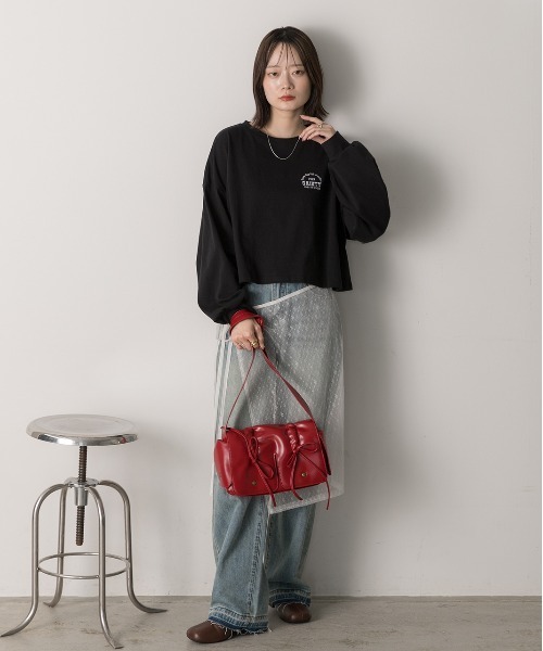 ad thie(アドティエ)の「ロゴ刺繍 ショート丈ロングTシャツ(Tシャツ/カットソー・レディース・ピンク/チャコール/ブラック/オフホワイト・FREE)」の18枚目の写真