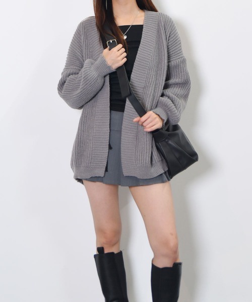 VIVID LADY(ビビッドレディー)の「オーバーフィットオープンニットカーディガン レディース ミディアム丈(Tシャツ/カットソー・レディース・アイボリー/ブラック/グレー/ベージュ・FREE)」の3枚目の写真