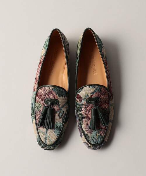 ODETTE E ODILE（オデットエオディール）の「タッセルソフトローファー