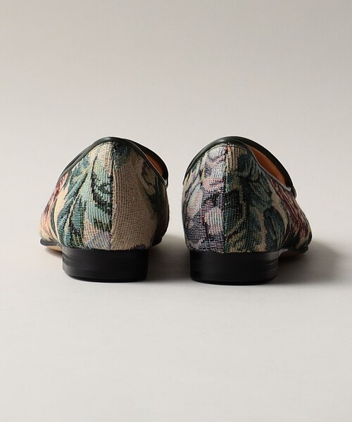 ODETTE E ODILE（オデットエオディール）の「タッセルソフトローファー