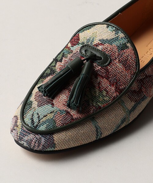 ODETTE E ODILE（オデットエオディール）の「タッセルソフトローファー