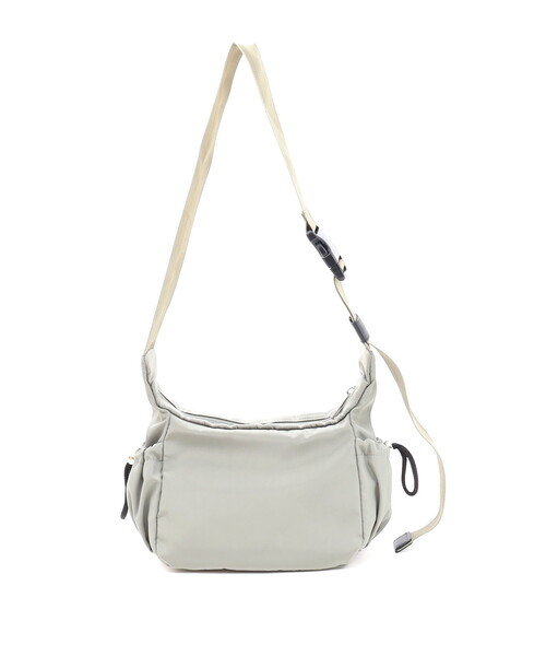 COOCO(クーコ)の「claire カラビナ付ミニショルダーバッグ(ショルダーバッグ・レディース・オリーブ/ブラック/ベージュ・FREE)」の17枚目の写真