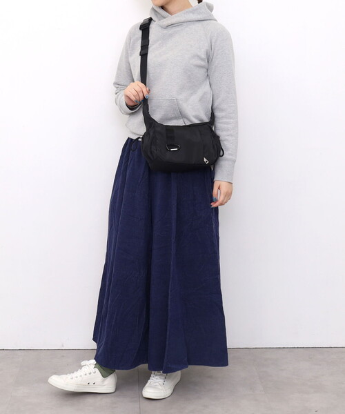 COOCO(クーコ)の「claire カラビナ付ミニショルダーバッグ(ショルダーバッグ・レディース・オリーブ/ブラック/ベージュ・FREE)」の21枚目の写真