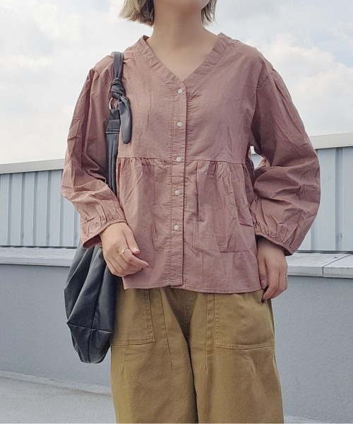 twill ラウンドペプラムボリュームブラウス ペプラムボリュームスリーブブラウス／長袖／ウォッシャブル