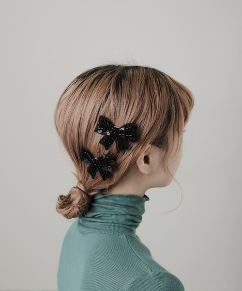 SMELLY（スメリー）の「リボンモチーフ2セットピン（ヘアピン・レディース・ブラック・-）」の4枚目の写真
