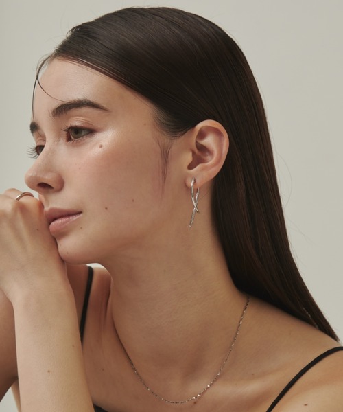 ciite'(シーテ)の「2ラインピアス (両耳用)(ピアス(両耳用)・レディース・シルバー/ゴールド・FREE)」の8枚目の写真