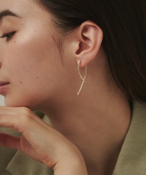 ciite'(シーテ)の「2ラインピアス (両耳用)(ピアス(両耳用)・レディース・シルバー/ゴールド・FREE)」の9枚目の写真