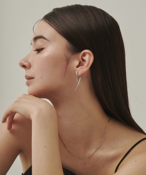 ciite'(シーテ)の「2ラインピアス (両耳用)(ピアス(両耳用)・レディース・シルバー/ゴールド・FREE)」の12枚目の写真