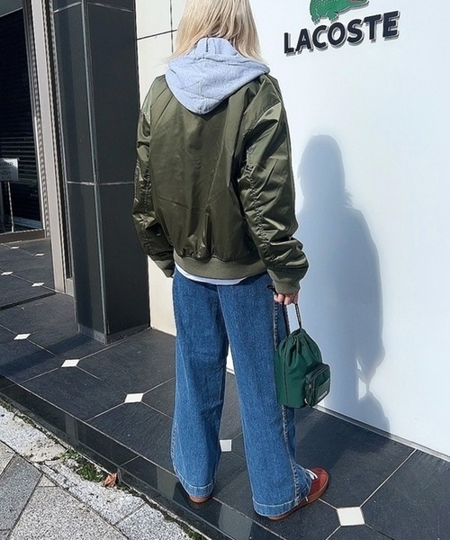 LACOSTE（ラコステ）の「巾着型バッグ スマホポーチ ショルダーバッグ Size: 17 x 22cm（ショルダーバッグ・メンズ・ブラック/グリーン・FREE）」の7枚目の写真