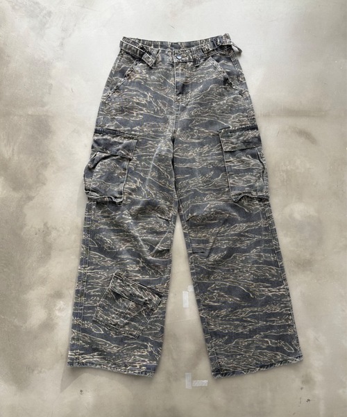 SHAGGIE（シャギー）の「迷彩柄カーゴルーズパンツ（カーゴパンツ・レディース・カモフラージュ・FREE）」の16枚目の写真