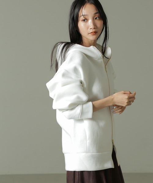 NANO universe（ナノユニバース）の「【WEB限定】テックダンボールダブルジップBIGパーカ男女兼用（パーカー・レディース・ブラック/ライトベージュ/オフホワイト/グレー・MEDIUM/LARGE）」の13枚目の写真