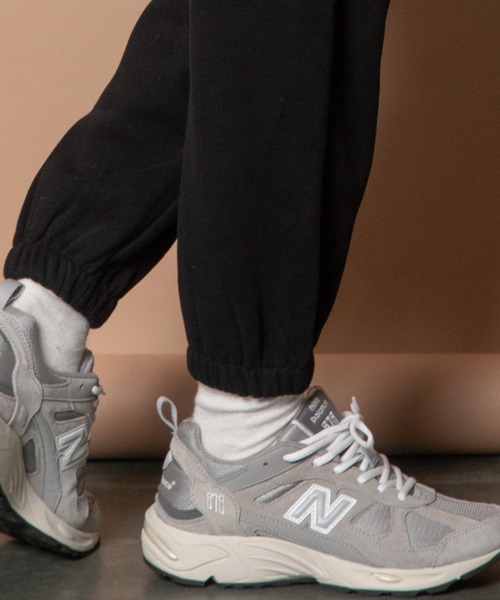 Bou Jeloud（ブージュルード）の「スウェットパンツ（スウェットパンツ・レディース・チャコールグレー/アイボリー/ブラック・38）」の16枚目の写真