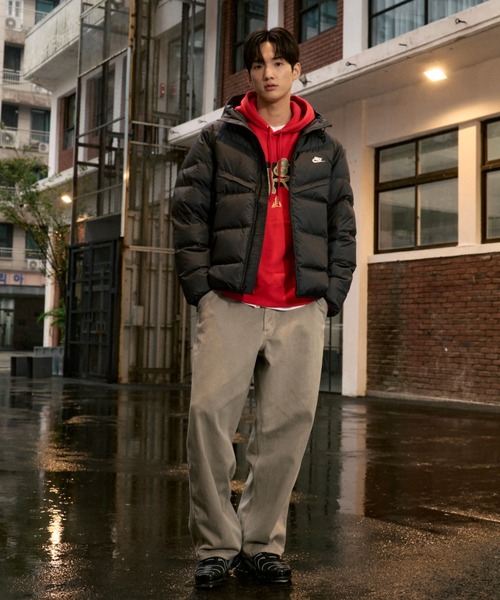 バルセロナ 中綿入り STORM-FIT ミッドフィル ジャケット　最終値下げ 日本未展開】 FCバルセロナ テック ウインドランナー 25/26 （スモーク