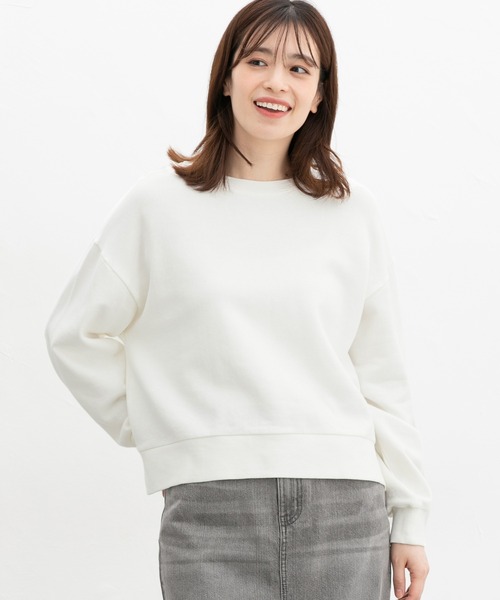 Honeys（ハニーズ）の「ショート丈ゆるスウェット（スウェット・レディース・イエロー/オフホワイト/ブラック/ピンク/杢グレー・L/S/M）」の8枚目の写真